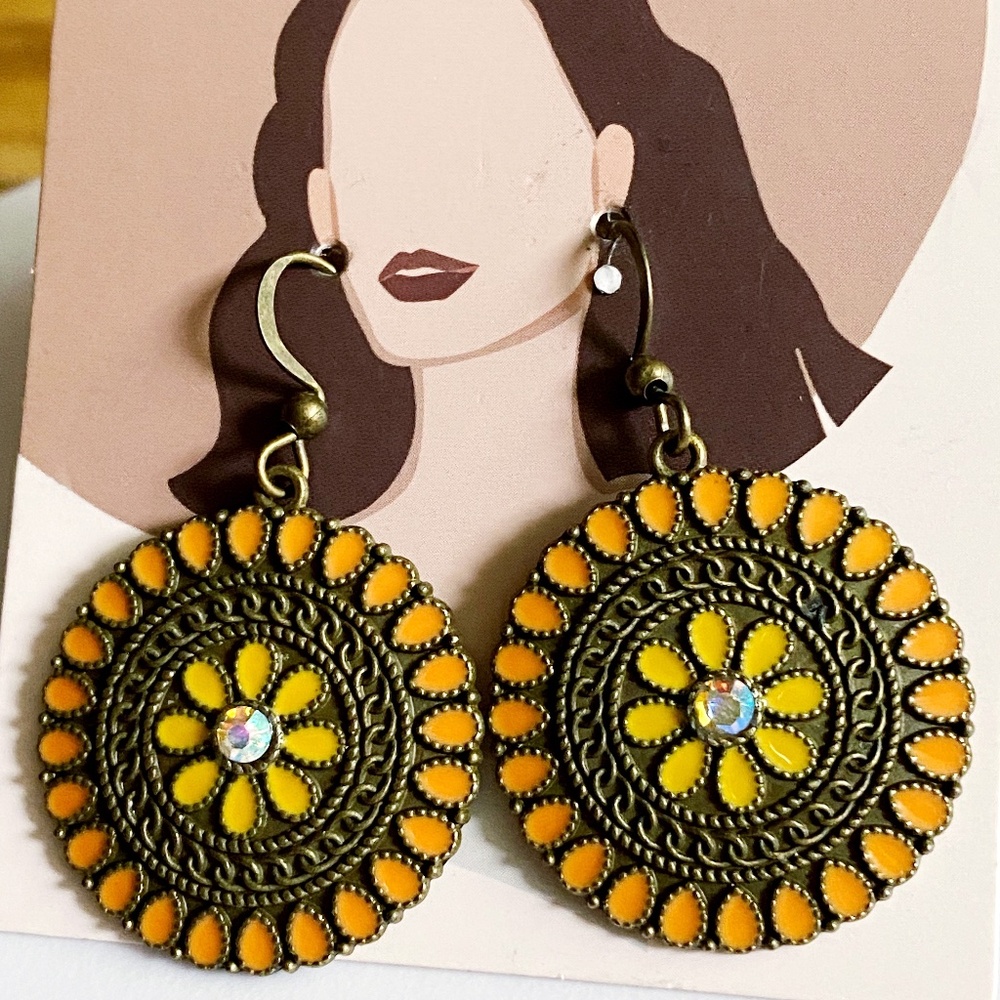 Beautiful Vintage Brass Bohemian Style Inlay Colorful Earrings